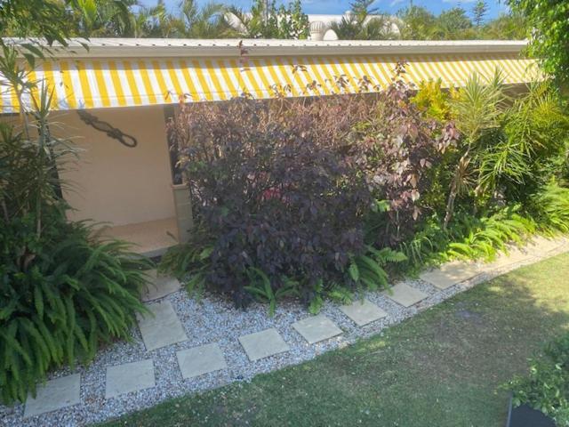 Tallow Beach Motel (Adults Only) Byron Bay Esterno foto