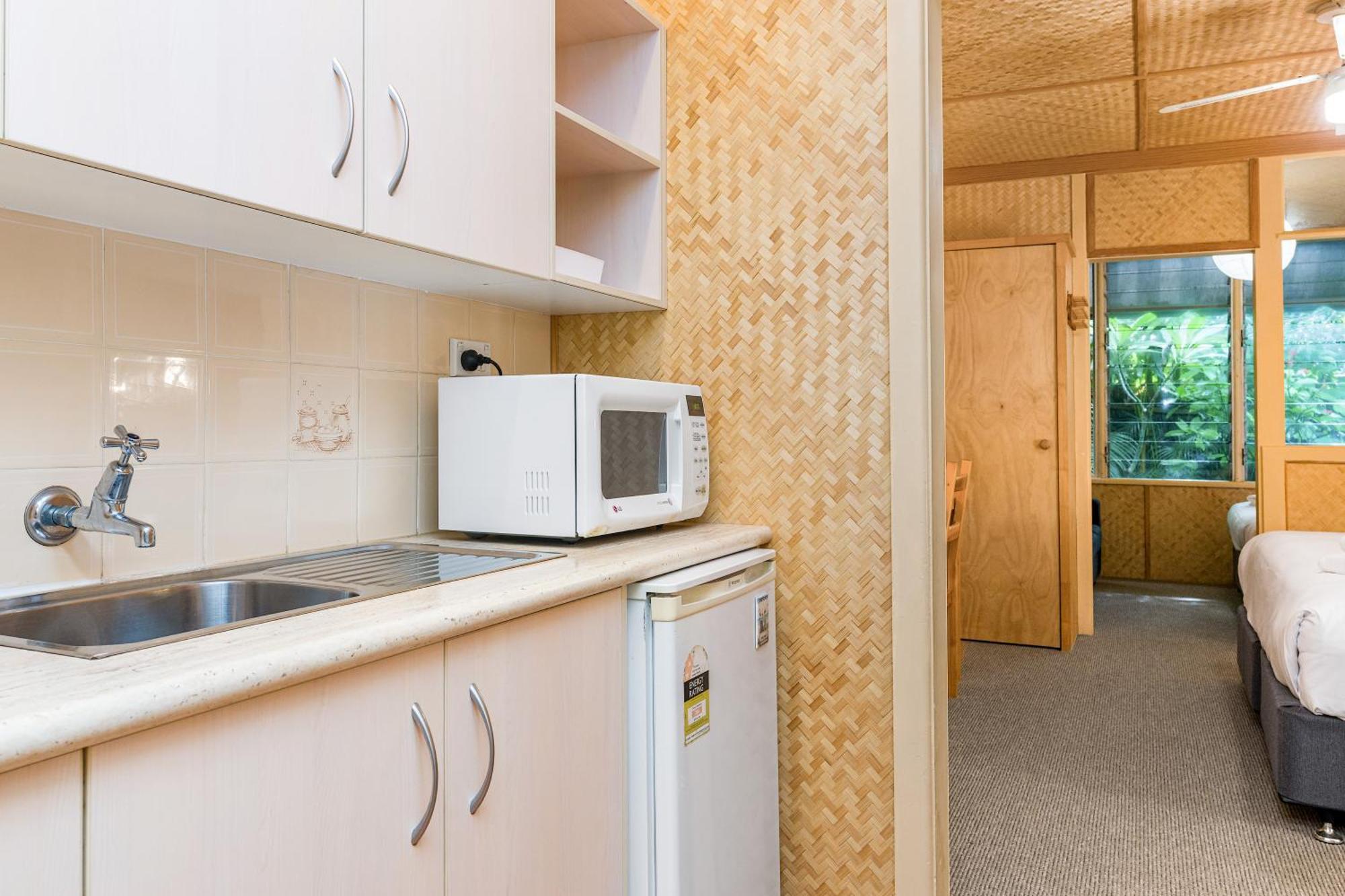 Tallow Beach Motel (Adults Only) Byron Bay Esterno foto