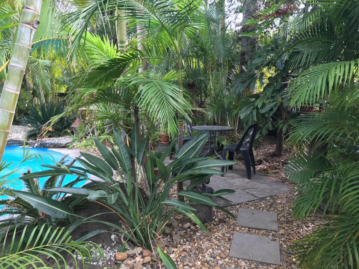 Tallow Beach Motel (Adults Only) Byron Bay Esterno foto